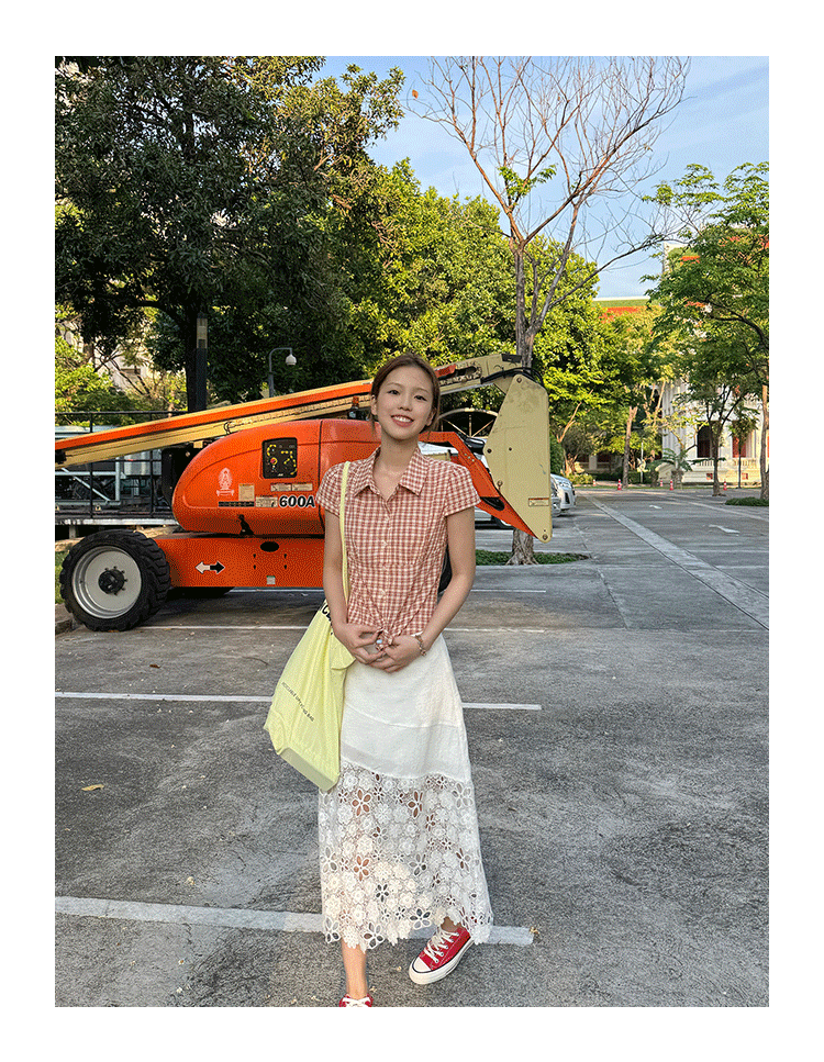 Tuuuh юбка полусолнце женская с высокой талией средней длины А-силуэт молочно-белая с кружевными цветочными вставками