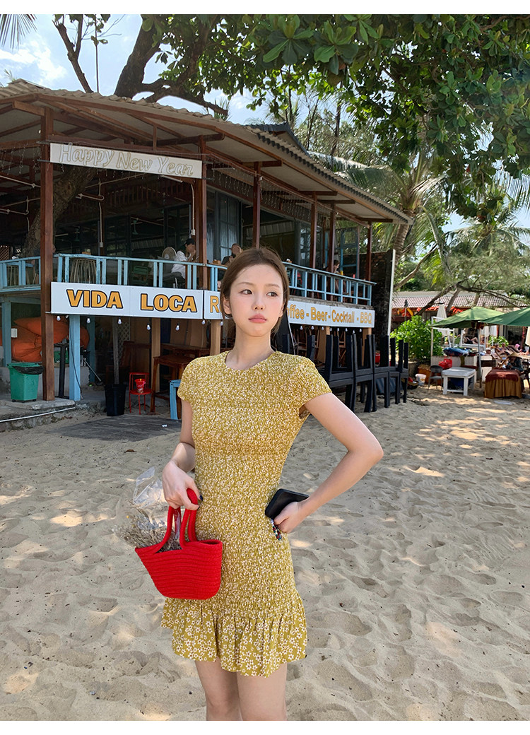 Tuuuh платье с цветочным принтом женское летнее стройнящее с поясом французское ретро миди желтое платье