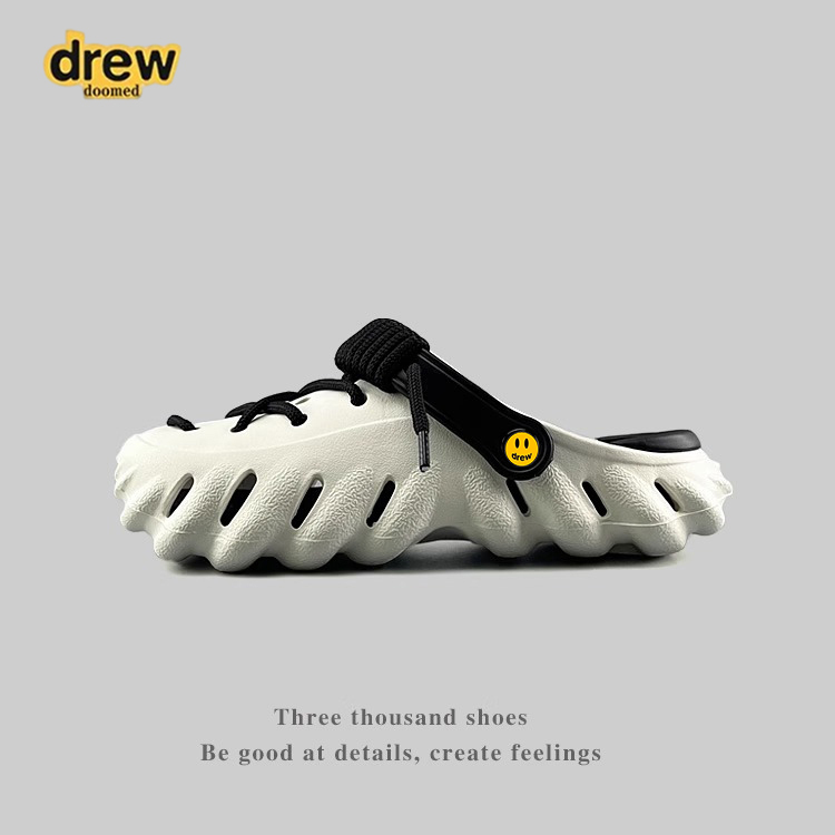 Drew Housedoomed Smiley Face Breathable Non-Slip Anti-Odor Clogs Thick-Soled Toe-Cap Slippers soft sole Sandals