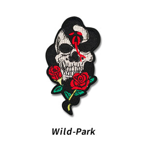 Rose Skull Dark Punk Embroidery Patch for Jacket and Hat Decoration, Embroidered Patch for down Jacket Hole Repair