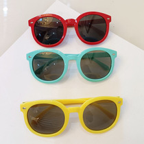 Chaofan personality simple children sunglasses foreign style men and women baby square black Super mirror sunscreen retro sunglasses tide tide