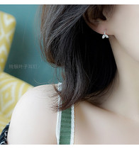 Pure silver 925 earrings female Korean earrings minimalist anti-allergenic temperament South Korea personality sweet and cute teenage girl earrings