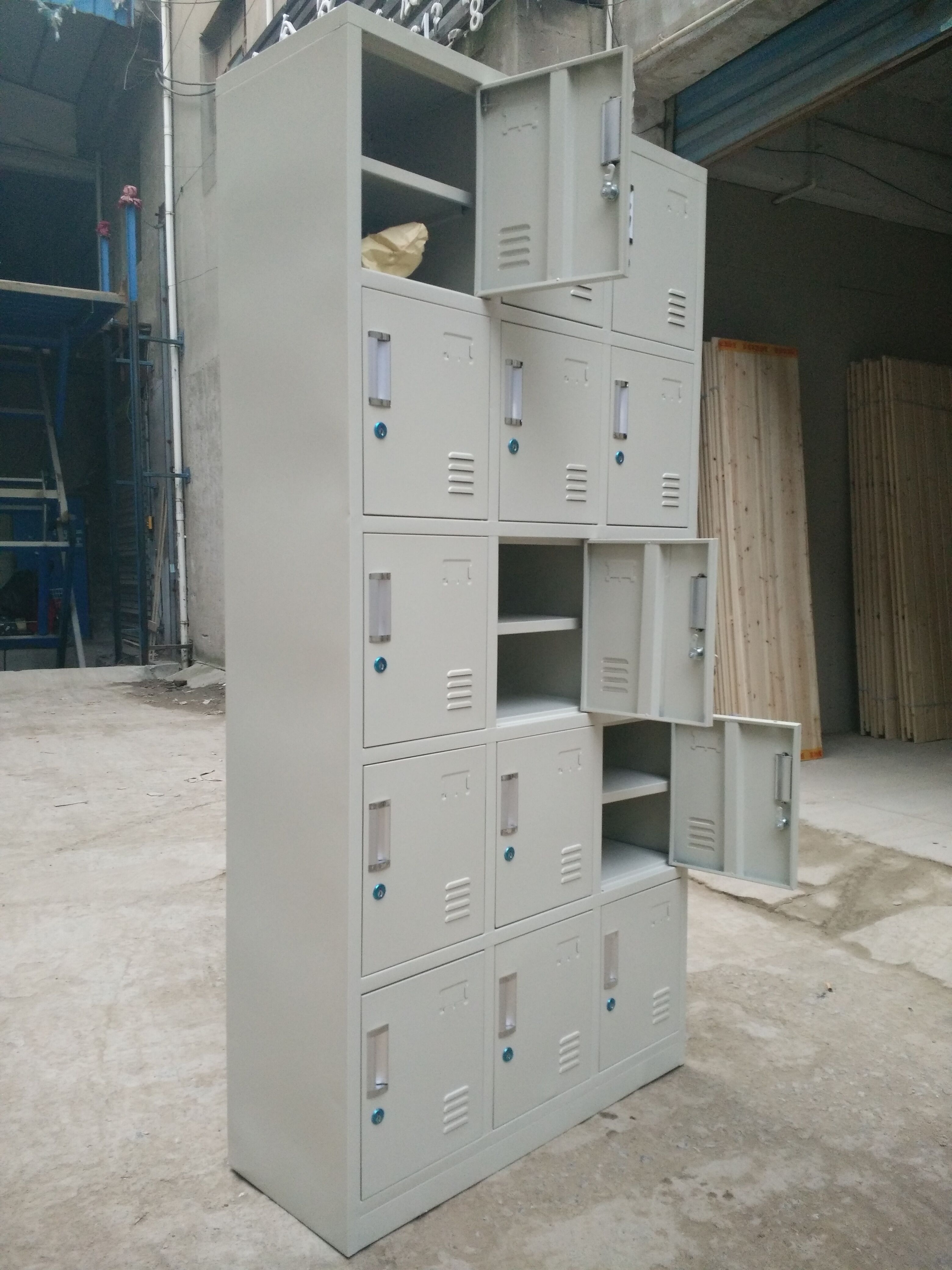 Locker 12 Door 15 Door 18 Door Employee Cabinet Storage Cabinet