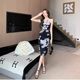 Yujie halter neck pearl extra large size dress 300 pounds fat mm ແອວສູງ temperament slim slit elegant hip-hugging skirt