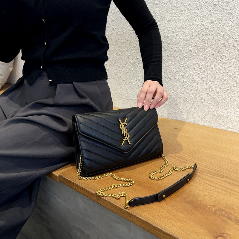 Hong Kong Soft Leather 2026 Genuine New Model Yangshulin Bag Caviar Envelope Bag Chain Fk Bag Shoulder Bag Crossbody Bag