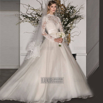 2021 autumn and winter long sleeve wedding dress high collar bride retro high waist slim simple luxury Korean version big tailing