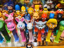 (Millionaire Bean) US PEZ candy box cartoon Green giant Sesame Street Annu Spiderman (12)