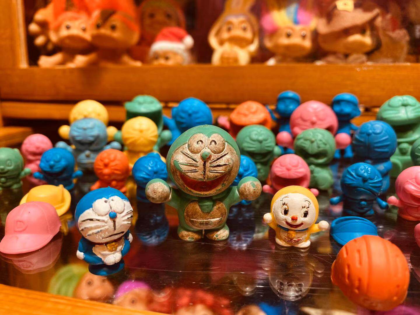 (Millionaire Bean) Japanese imports of Doraemon A dream small bite when machine cat erasers wipe out the collection