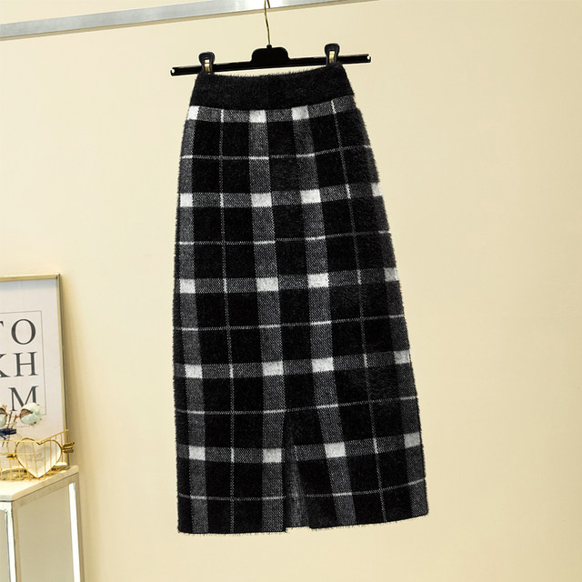 Knitted skirt women's high waist autumn and winter rear slit mink velvet one-step skirt straight skirt mid-length bag hip skirt new style