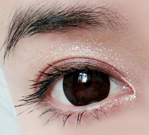 Pearlescent Star Flash in the End White Long lanh Nổi bật Phấn sáng Màu xanh tím Vàng Sao Vàng Phấn mắt Phấn trang điểm bắt sáng fenty