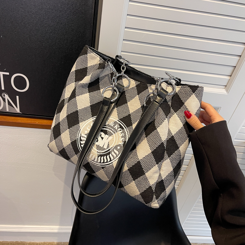 Exploits big bag girls 2022 new wave 100 hitch satchel satchel large capacity foreign style Fashion Canvas Single Shoulder Bag