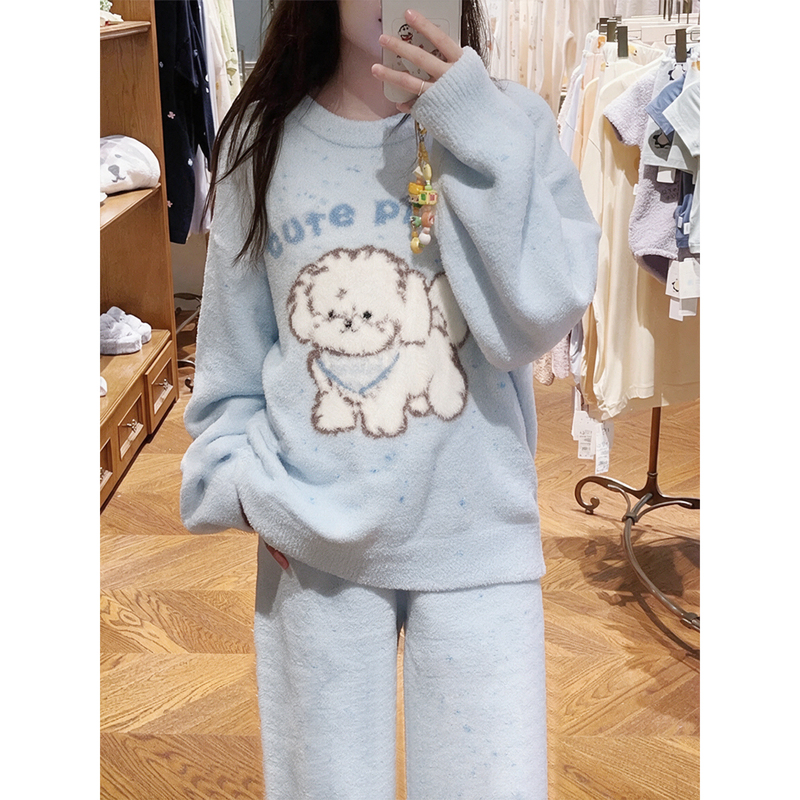 2026 New Soft and Cute Puppy Half-Velvet Pajamas for Women, Autumn and Winter, Fleece-Lined, Thickened, Warm Coral Fleece Loungewear for Spring 2026 New Soft and Cute Puppy Half-Velvet Pajamas for Women, Autumn and Winter, Fleece-Lined, Thickened, Warm Coral Fleece Loungewear for Spring
