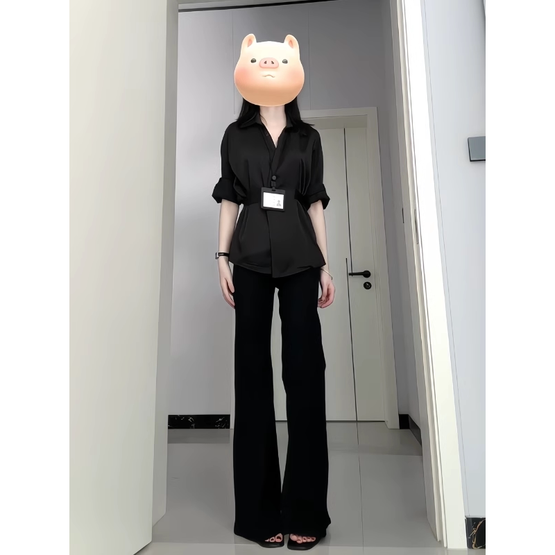 Plus-Size French-Style High-End Luxury V-Neck Long-Sleeve Black Shirt, New Autumn Waist-Cinching Slimming Top for Women