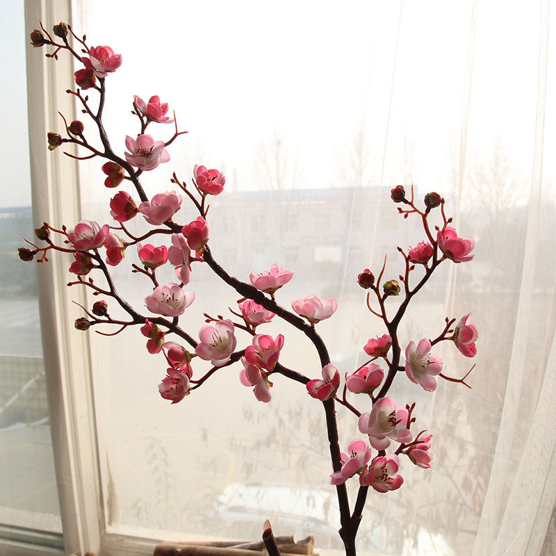 Simulated plum blossom Chinese classical beauty ornaments Chinese decorations living room counter decoration shopping mall decoration silk cloth fake flowers