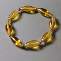 Liao Golden Period Huang Crystal Hand Strings Liao Dynasty Old Crystal String Natural Date Nuclear Shaped Crystal Pearl String Olive Type Crystal