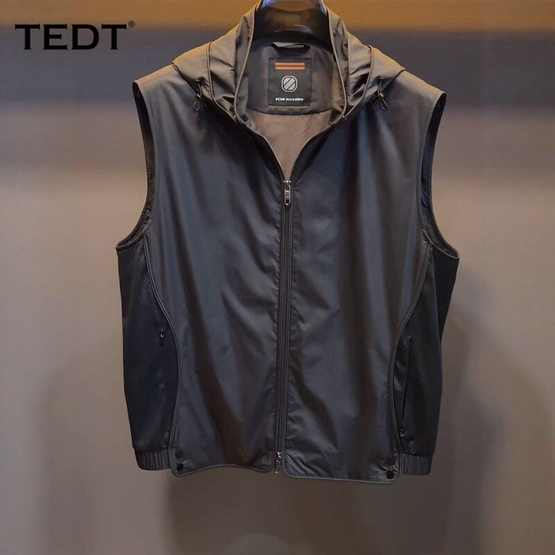 High-End Light Luxury Outdoor Casual Vest Jacket for Men, New Spring and Autumn Solid Color Hooded Sleeveless Zip-Up Top