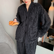 Sleepwear Women 2021 Online Red New Coral Suede Winter Cash winter V Collar Cardiovert can be worn outside the home Two pieces