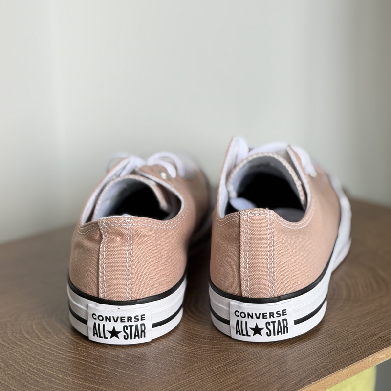 Converse Lace-Up Allstar Light Pink Solid Color Classic Fashion Casual Low-Top Canvas Shoes for Men and Women A20975C Converse Lace-Up Allstar Light Pink Solid Color Classic Fashion Casual Low-Top Canvas Shoes for Men and Women A20975C