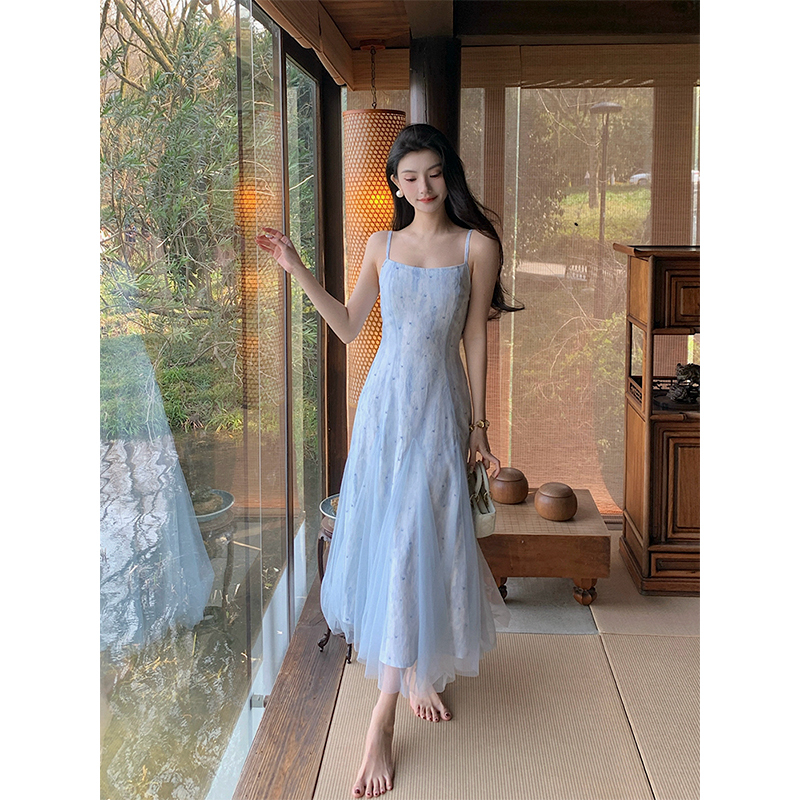 Deng Liuli's French-Style Elegant Blue Mesh Spaghetti Strap Dress for Women, Summer Beach Vacation, Large Hem Long Dress, Beach Dress Deng Liuli's French-Style Elegant Blue Mesh Spaghetti Strap Dress for Women, Summer Beach Vacation, Large Hem Long Dress, Beach Dress