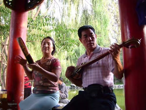 New / Tân Cương nhạc cụ dân tộc wap nóng chơi nhạc cụ trang trí nhà trang trí đặc trưng dân tộc đích thực - Nhạc cụ dân tộc