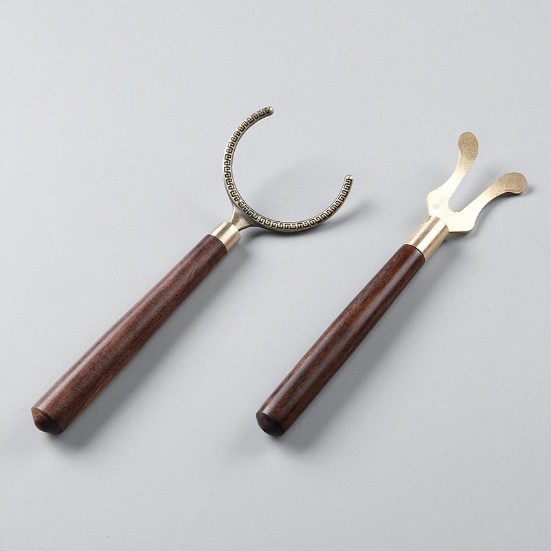 Black sandalwood Chinese style tea track accessories Anti-scalding cup fork Home pot lid Gongfu tea with tea cup entrusted with zero