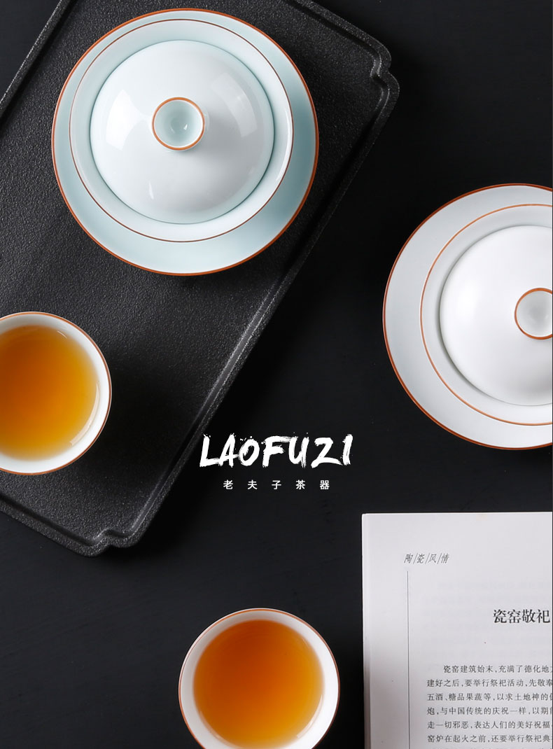 Tureen ceramic bowl large kung fu tea tea cups white porcelain three of the bowl to use hand grasp pot of the teapot