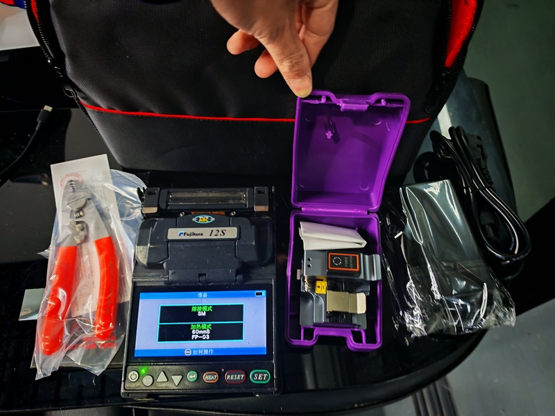 Fujikura Fusion Splicer 12S 12S-C Fiber Optic Splicer Installation and Maintenance Fusion Splicer Monitoring Fiber Splicing Machine