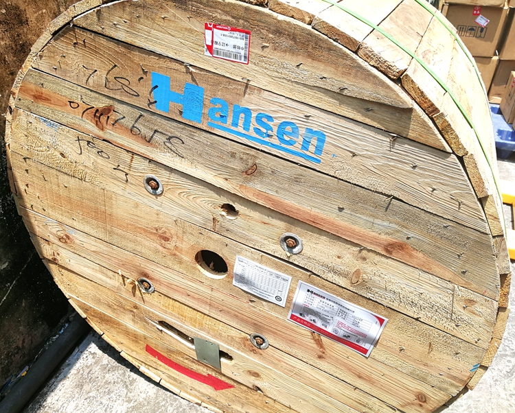 Hengxin Zhongtian Hansheng feeder 7 8 feeder feeder 50-22 feeder feeder RF coaxial cable