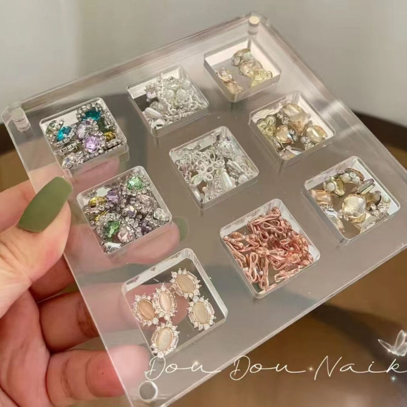 New Trendy Diamond Jewelry High-Transparency Nail Decoration Multi-Grid Box Acrylic Magnetic Diamond Storage Box Accessories
