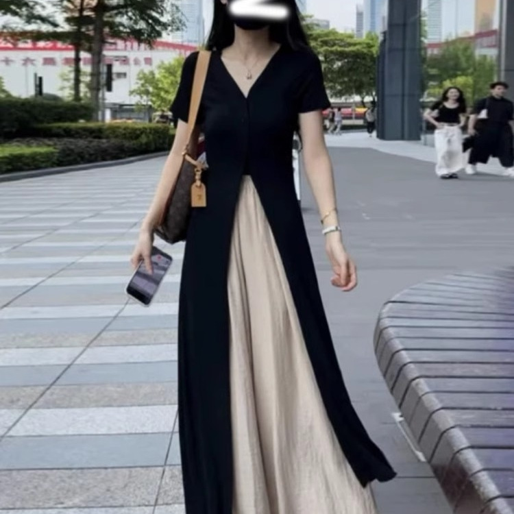Black Slit V-Neck Short-Sleeved T-Shirt Women's Mid-Length Summer Ice Silk Knitted Layered Dress Slimming Look Top