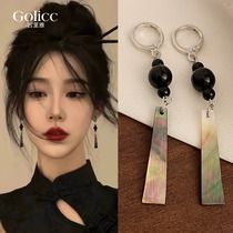 New Chinese National Wind Earrings Woman 2024 New Burst Ear Nail Superior Sense Light Lavish Retro Style Retro Style Ear Pendentif