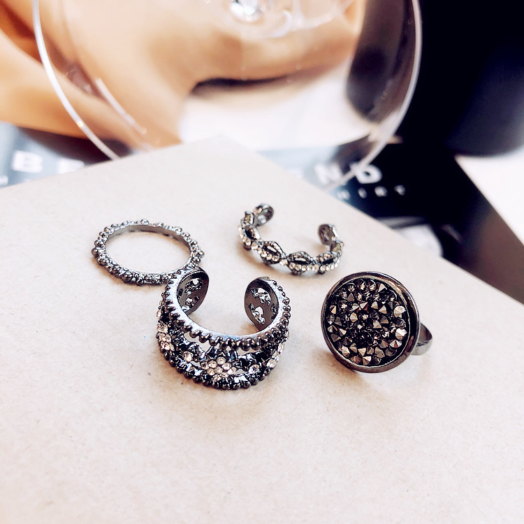 4 bộ nhẫn flash kim cương blingling kim cương retro khí chất đĩa đầy màu sắc ngón trỏ nhẫn phiên bản Hàn Quốc của nhẫn nữ - Nhẫn nhẫn vàng 18k nam