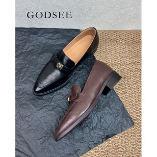 Godsee 3cm Sheepskin Pointed Toe Loafers with Camellia Design, Commuter Soft Sole Chunky Heel Single Shoes for Women, British Style Leather Shoes