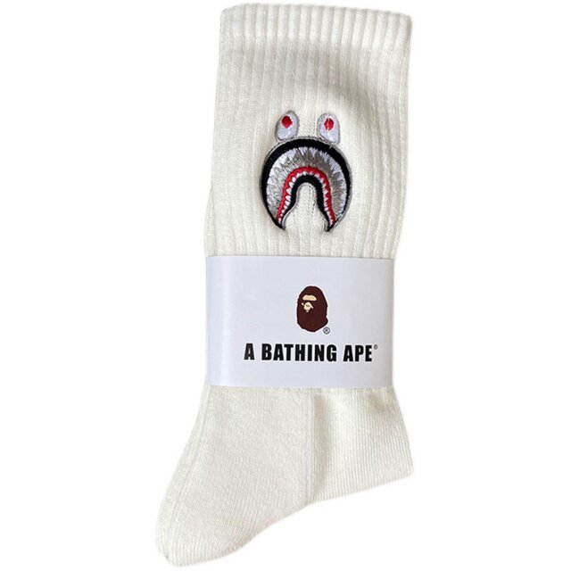 BAPE ape head big LOGO embroidery Japanese trendy socks solid color towel bottom high-top sports socks men and women's mid-tube black and white socks