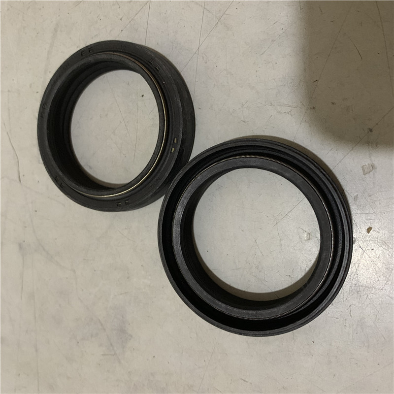 Đối với Suzuki GW250S / F / GSX250R / DL250 giảm xóc trước giảm xóc dầu - Xe máy Bumpers phụt nhún xe máy