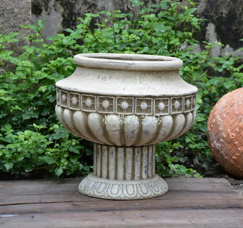 Eurostyle style pottery floral floral courtyard large flower pots coarse pottery to make old retro flower pots garden floor terracotta pots