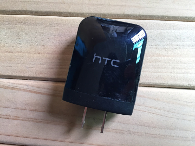chargeur pour téléphones HTC - Ref 1296281 Image 17