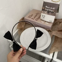 Черный ободок