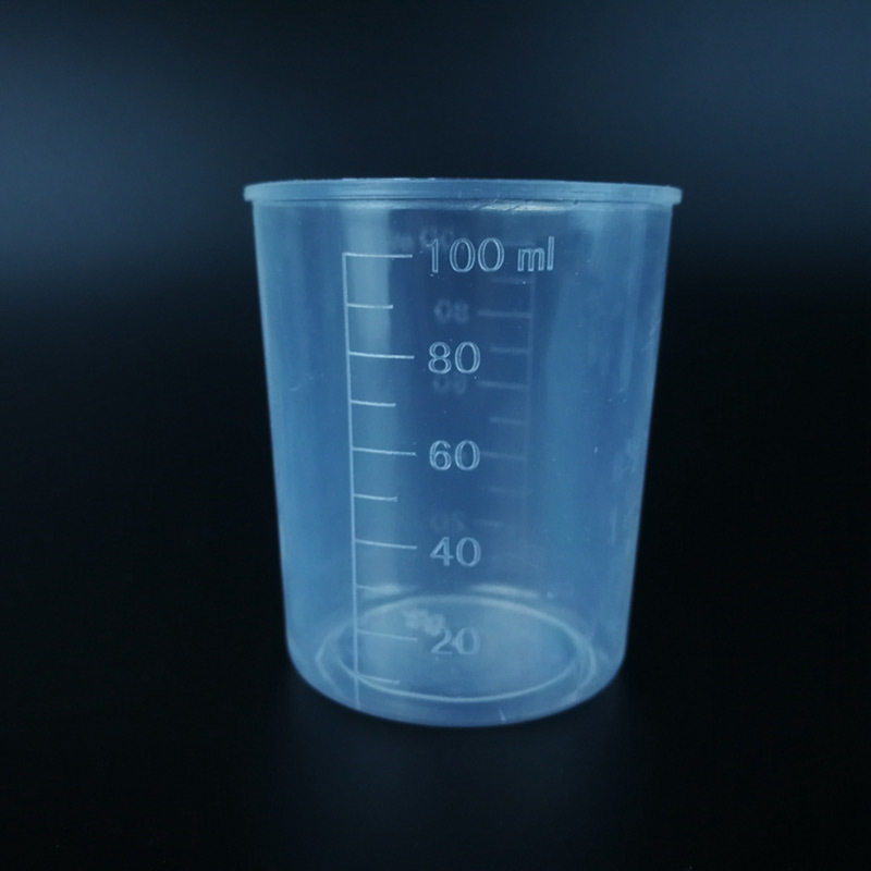 1 small measuring cup (gift) photographed alone does not ship