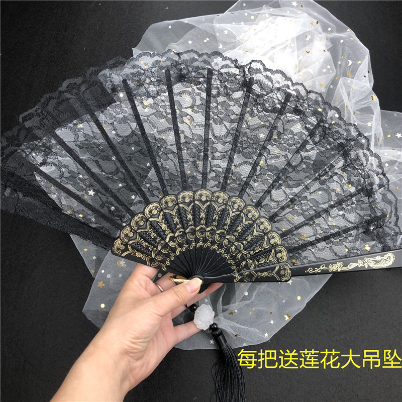 Swing to the new nostalgia for the sick and sick of the Goethe Gothic Wind Roolita retro style and the wind lace feather qipao fan