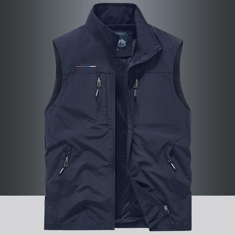 Outdoor Work Vest for Men, Spring and Summer Thin Vest with Multiple Pockets, Photography and Fishing Vest, Sleeveless Jacket Outdoor Work Vest for Men, Spring and Summer Thin Vest with Multiple Pockets, Photography and Fishing Vest, Sleeveless Jacket