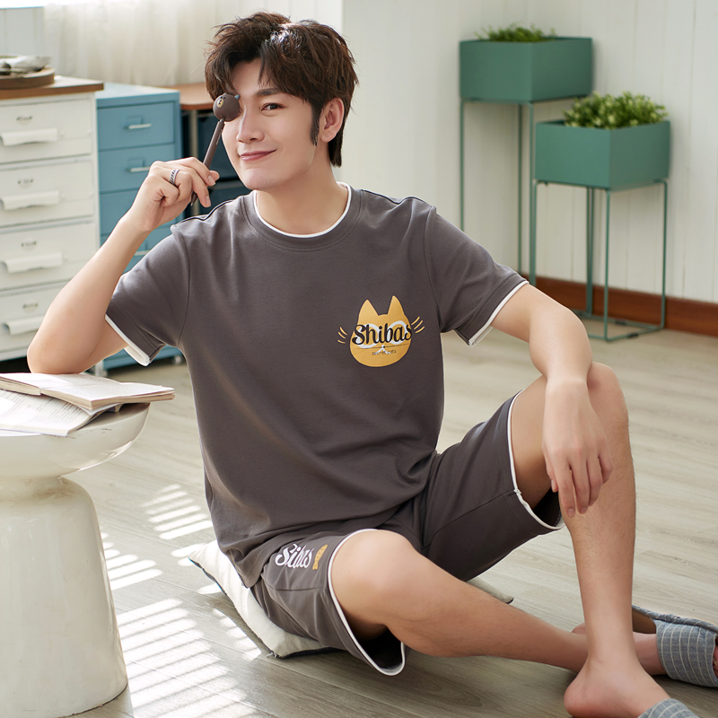 Bộ đồ ngủ Mens Summer bông Shorts Thin Teen Home Mang Cartoon mùa xuân và mùa thu mùa đông Hai mảnh Set.