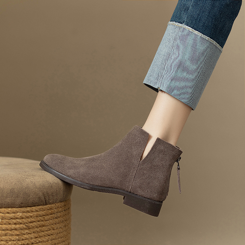 2026 Autumn and Winter New Flat Retro Short Boots for Women Versatile Round Toe Suede Comfortable Martin Boots Soft Leather Ankle Boots 2026 Autumn and Winter New Flat Retro Short Boots for Women Versatile Round Toe Suede Comfortable Martin Boots Soft Leather Ankle Boots