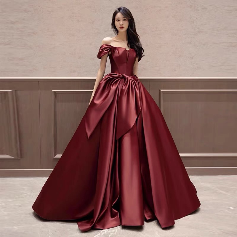 Burgundy Evening Dress 2026 New Style Toast Dress Bride Wedding High-End Off-Shoulder Performance Niche Sophisticated Feel Burgundy Evening Dress 2026 New Style Toast Dress Bride Wedding High-End Off-Shoulder Performance Niche Sophisticated Feel