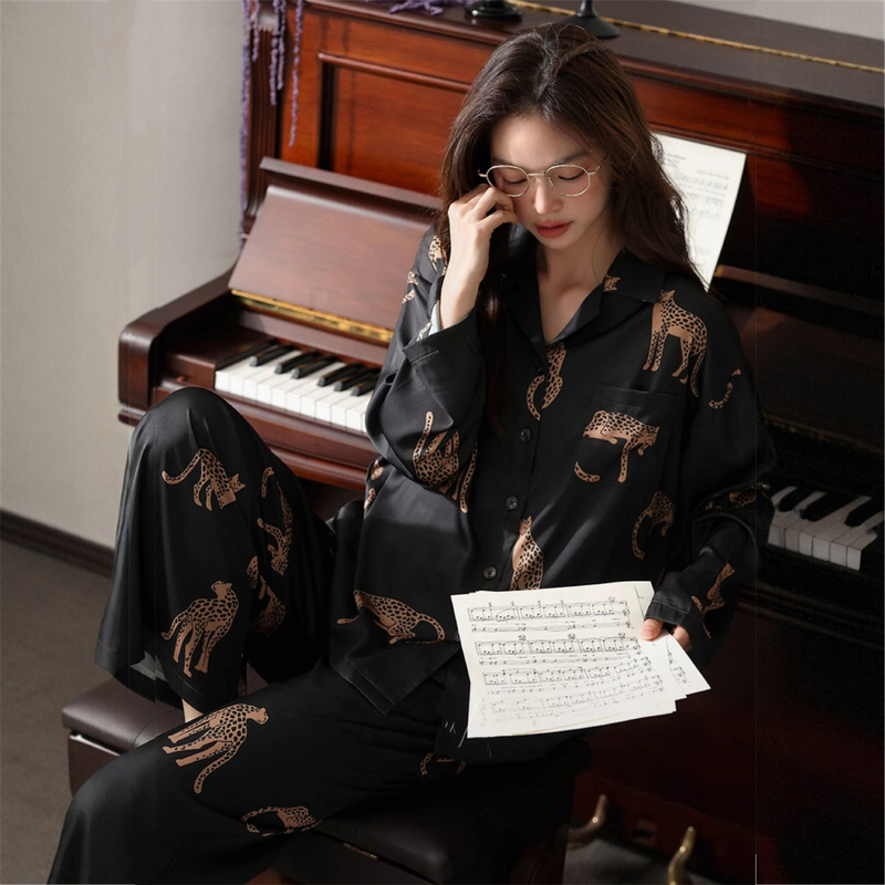 Korsz Silk Pajamas for Women, Spring and Autumn Long-Sleeved Thin Style, High-End Home Wear, Leopard Print Fashionable Set That Can Be Worn Outside