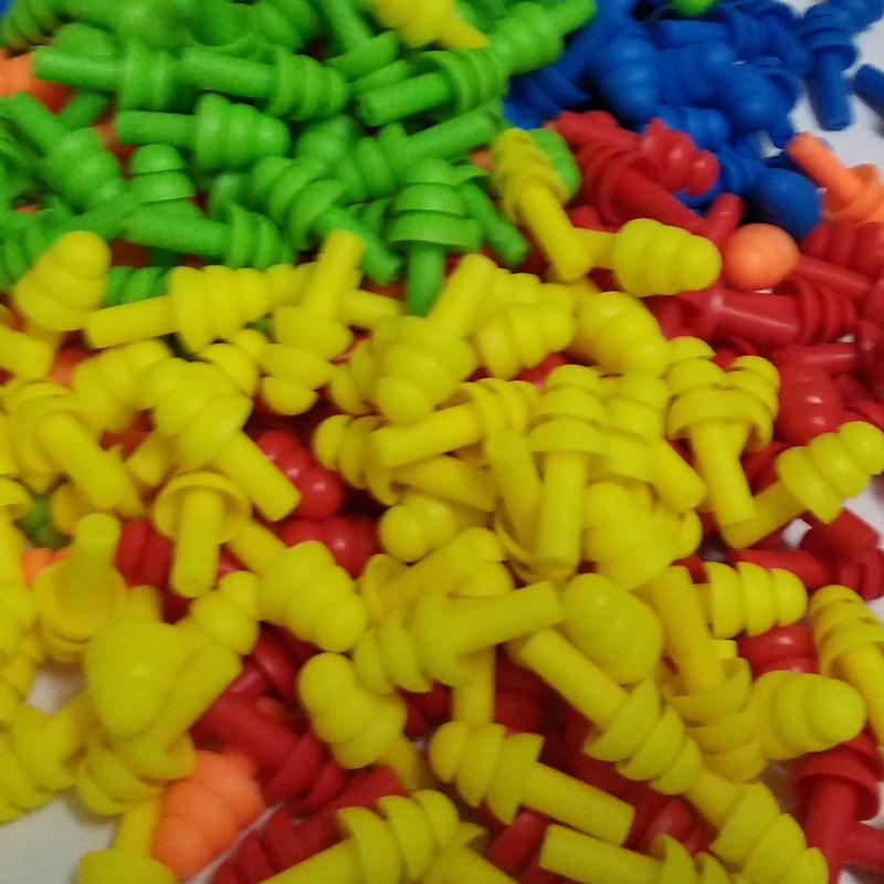 6 pairs of professional swimming earplugs adult men and women waterproof silicone earplugs bath supplies noise proof soundproof earplugs