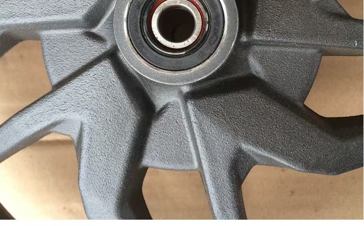 Áp dụng cho Sundiro Honda SDH125T-31 chia vòng thép phía trước bánh trước bằng nhôm đĩa phanh trước - Vành xe máy bánh mâm xe dream