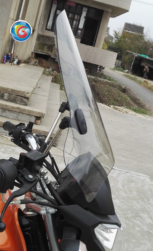 Áp dụng cho việc xây dựng của Yamaha Sky Kiếm Vua YBR250 xe máy kính chắn gió phía trước kính chắn gió rõ ràng và không xấu kính chắn gió xe máy sh 2020