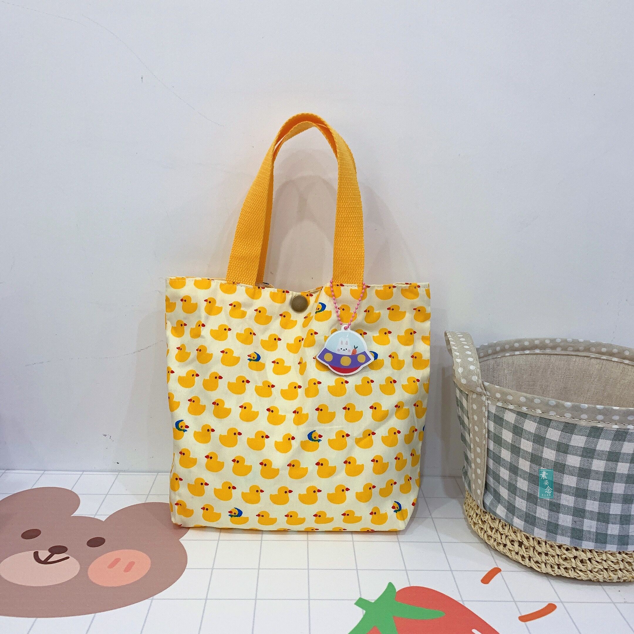 Carrying Yellow Duck {Send Rabbit To Fly Saucer Powder Chain2020 new pattern tide mobile phone Bag lovely tearful Wrist bag portable Canvas bag take a walk Japan and Korea Cartoon coin purse