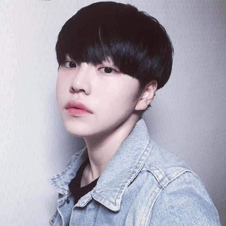 Perruque cheveux raides Court - Ref 2609620 Image 12